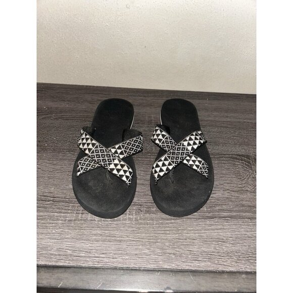 Teva Mush Kalea Black & White Geometric Print Boho Thong Sandals Women’s Size 7 - Picture 3 of 6